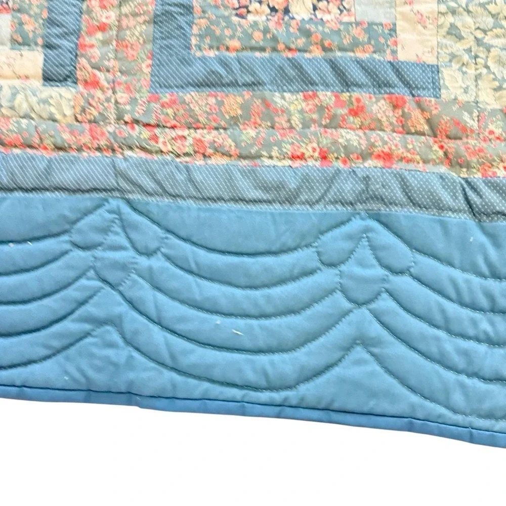 Vtg Log Cabin Quilt 102x86 Queen King Handmade Bedspread Floral Cottagecore